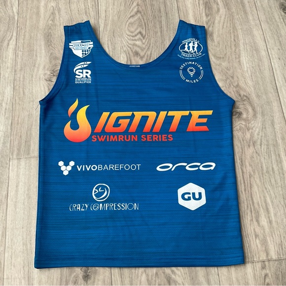 NWOT Ignite Swim Run Tank by Headsweats Gear. Small. Blue Performance tee - Picture 12 of 12